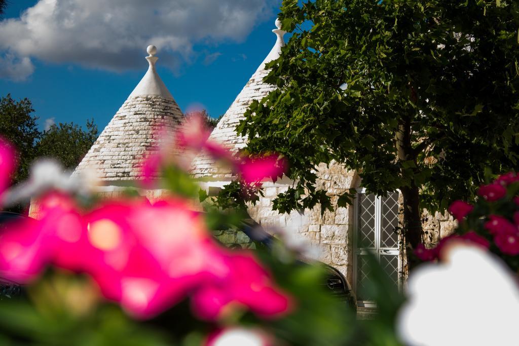 奥斯图尼Relais Trulli Le Icone住宿加早餐旅馆 外观 照片